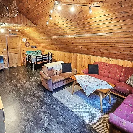6 Person In Apartment Rebbenes