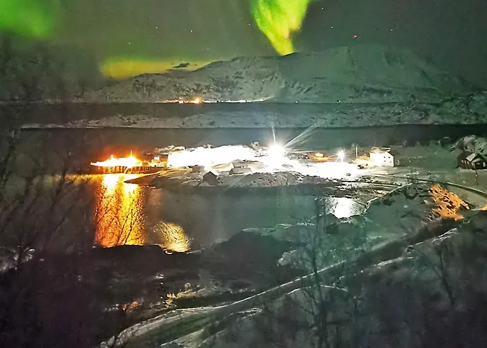 6 Person In 아파트 *